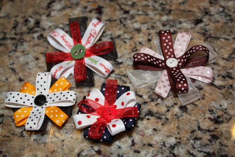 Different daisy bows