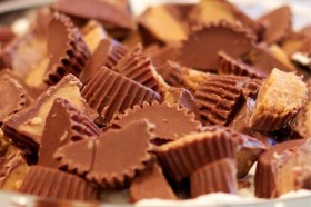 Loaded with Reeses Peanut Butter cups!  So yummy!