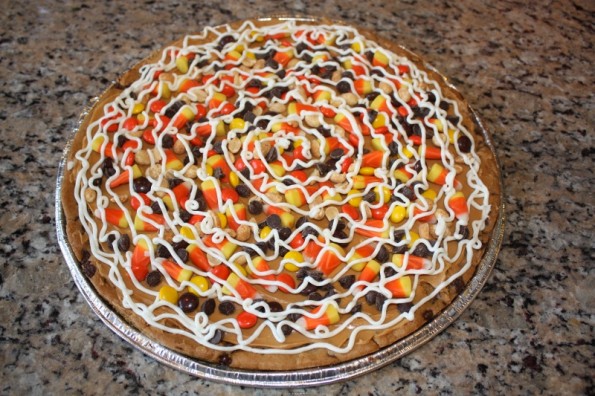 festive cookie cake
