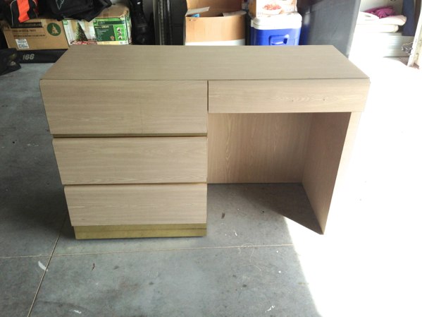 Nice sturdy desk great for a kids room!  Just needs a little touch up work!
